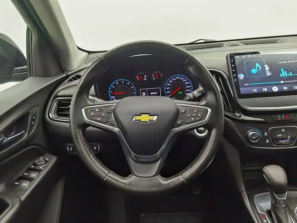 Chevrolet Equinox 2022 — фото 11