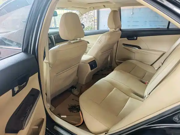 Toyota Camry 2015