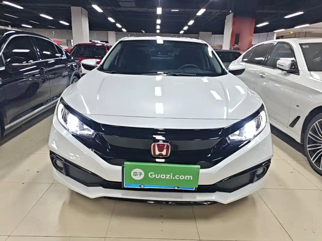 Honda Civic 2020 — фото 3