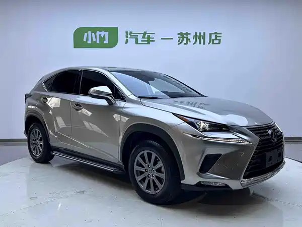 Lexus NX 2021