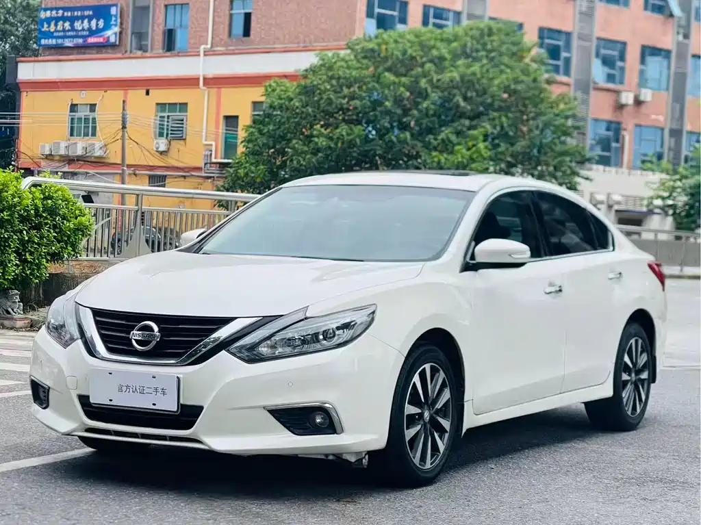 Nissan Teana 2017 — фото 1