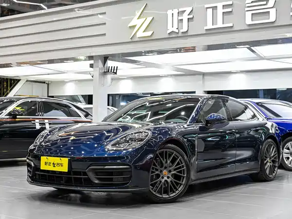 Porsche Panamera 2024