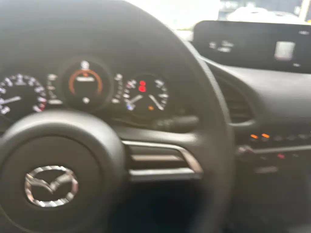 Mazda 3 Angkesela 2022