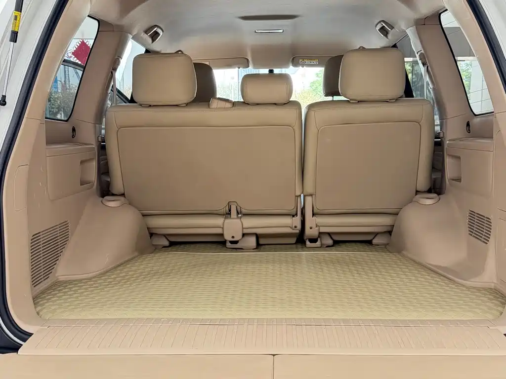 Toyota Land Cruiser 2015 — фото 11