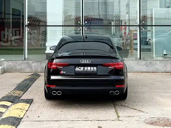 Audi S4 2019