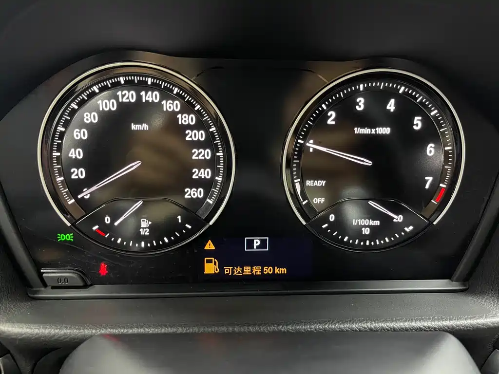 BMW 1 Series 2020 — фото 15
