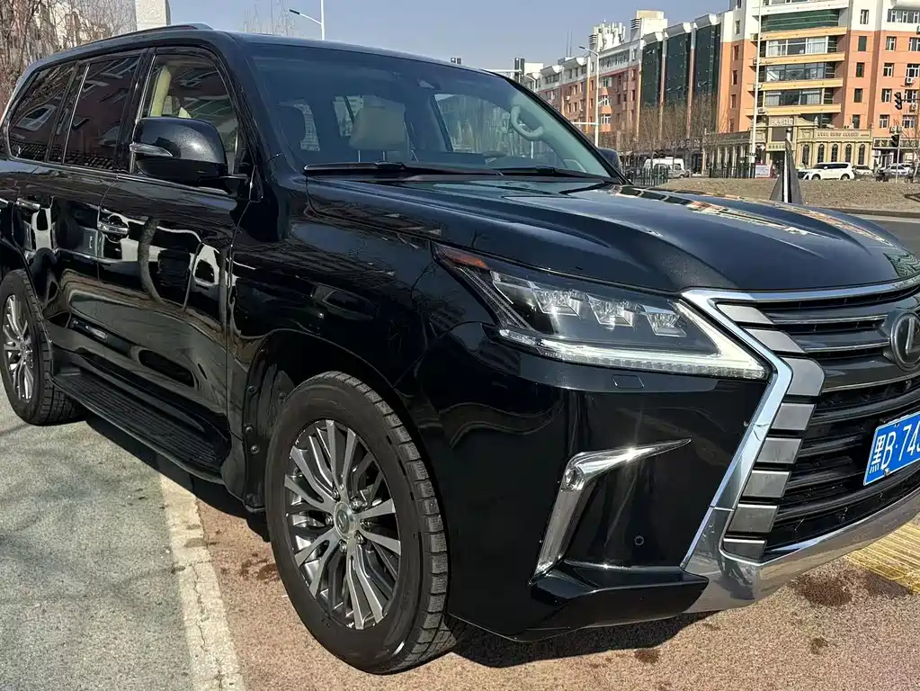Lexus LX 2016 — фото 3