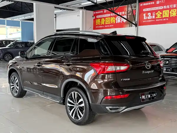 GAC Trumpchi GS4 2016