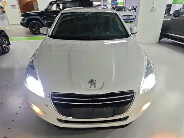 Peugeot 508 2012