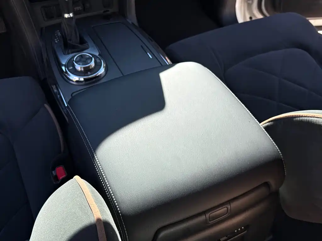 Nissan Patrol 2017 — фото 15