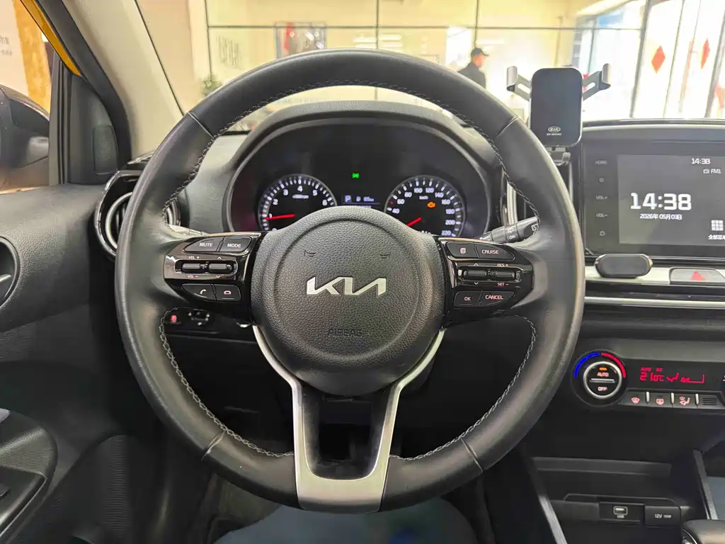 Kia KX1 2022 — фото 15