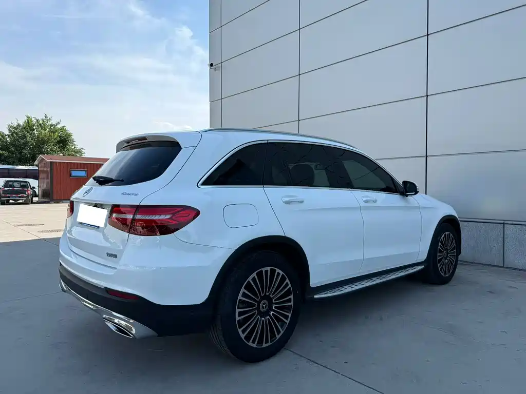 Mercedes-Benz GLC 2018 — фото 4