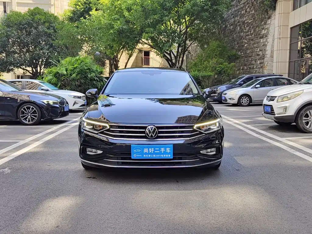 Volkswagen Magotan 2021