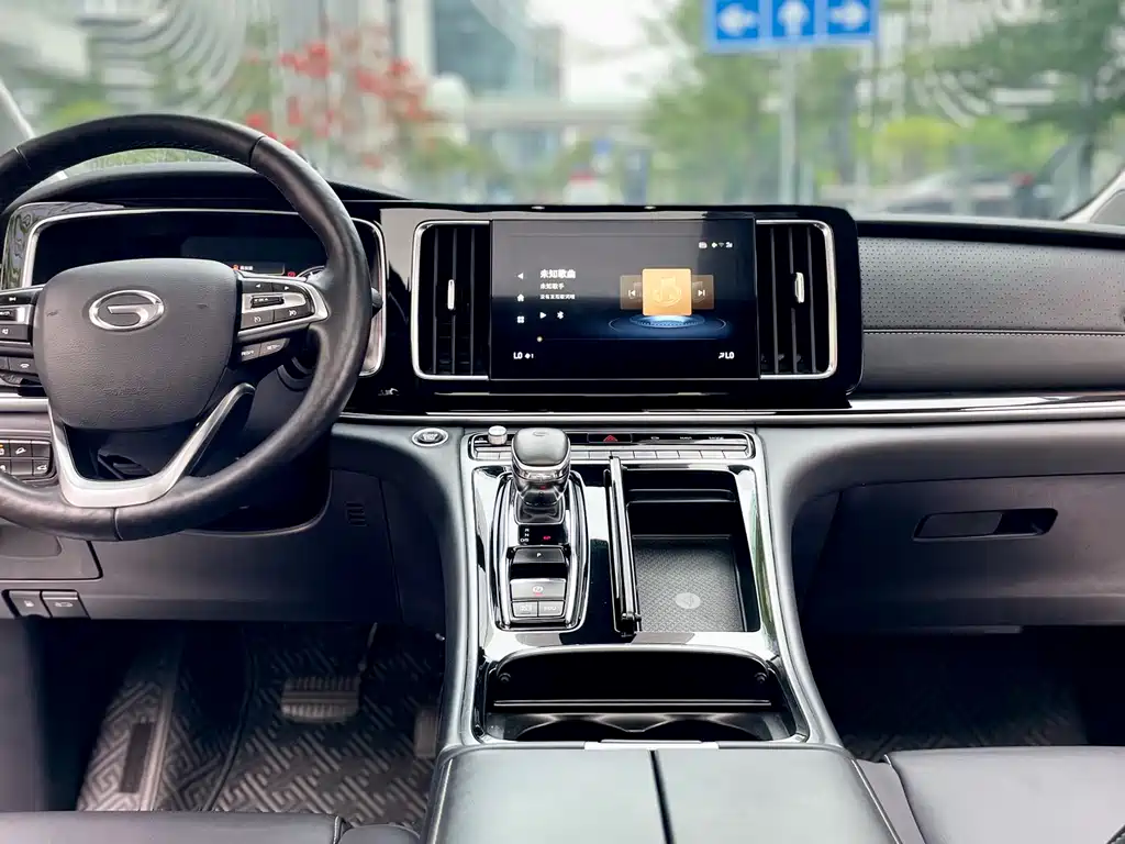 GAC Motor Trumpchi M8 2023 — фото 30