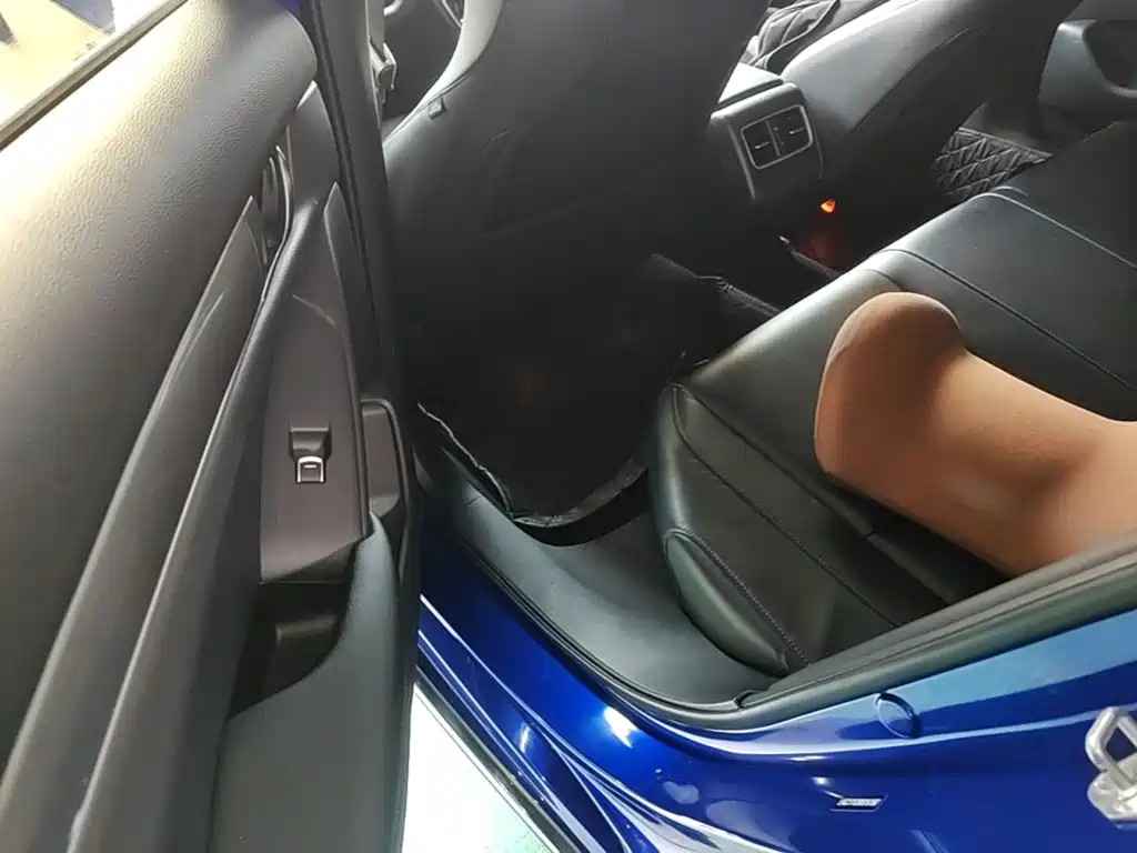 Honda Accord 2019 — фото 17