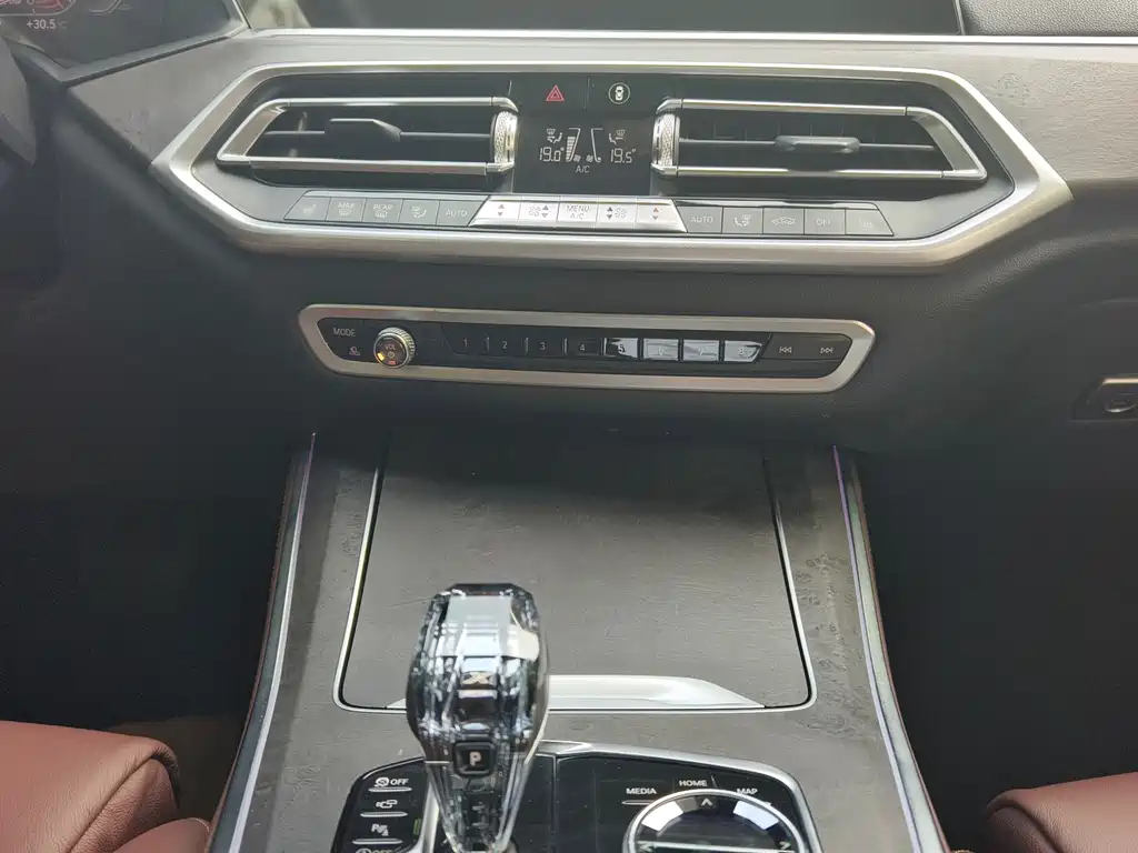 BMW X5 2019