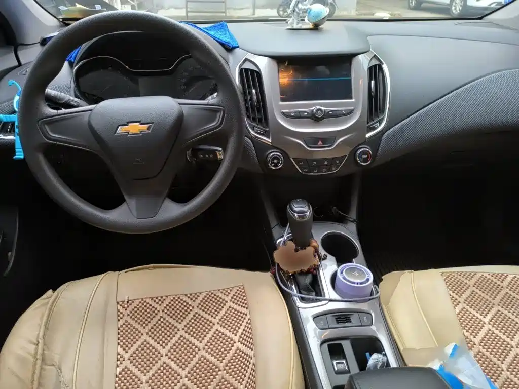 Chevrolet Cruze 2017 — фото 13