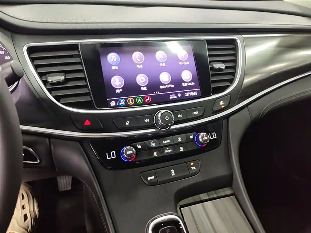 Buick LaCrosse 2020 — фото 13