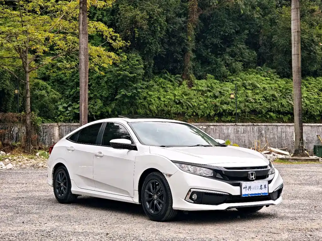 Honda Civic 2021 — фото 3