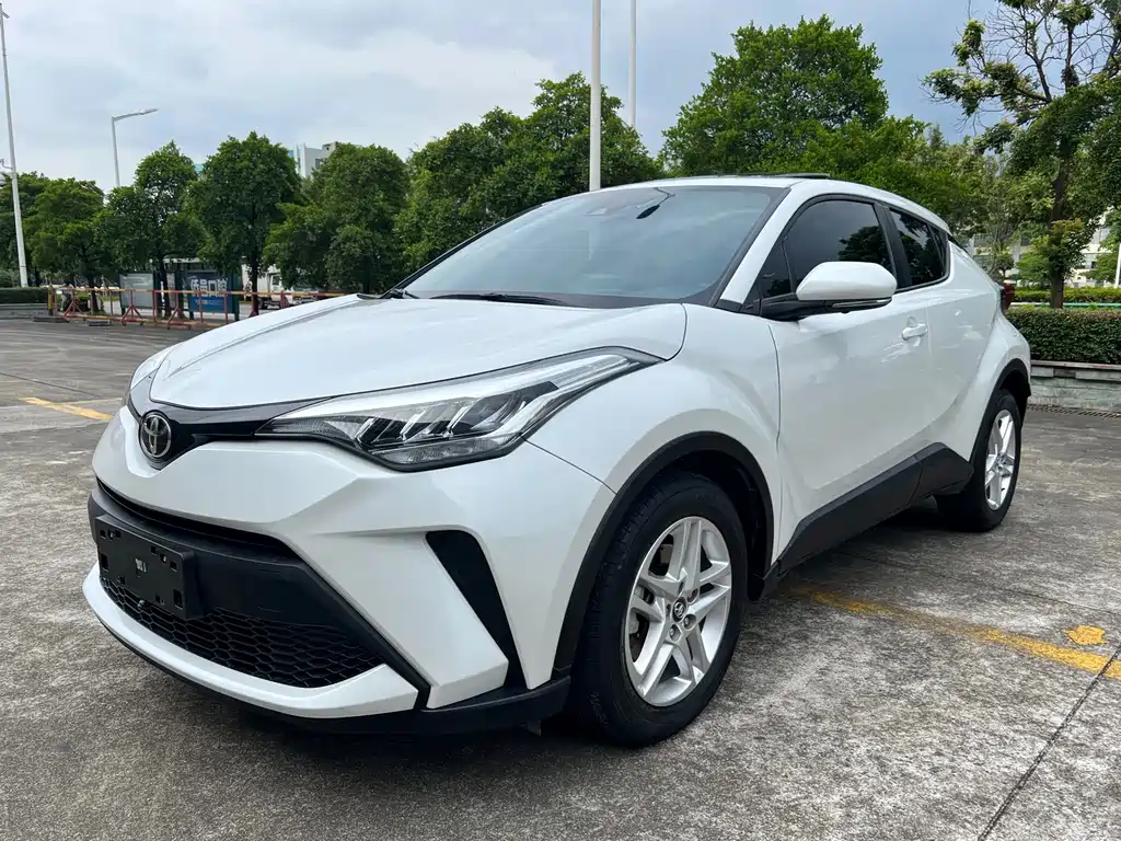 Toyota C-HR 2023