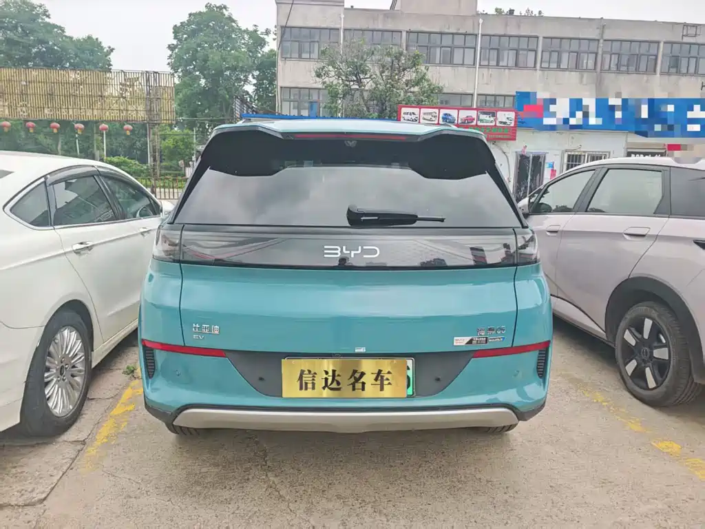 BYD Sealion 05 EV 2025 — фото 7