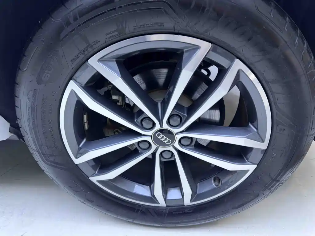 Audi Q3 2022 — фото 21