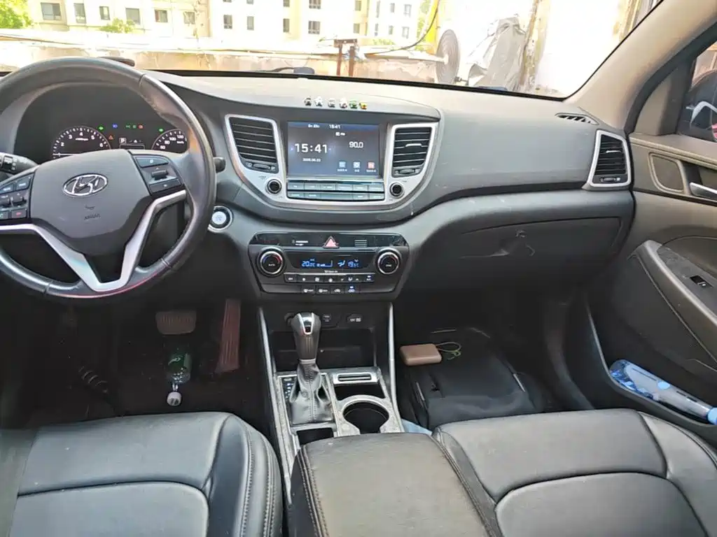 Hyundai Tucson 2016 — фото 13