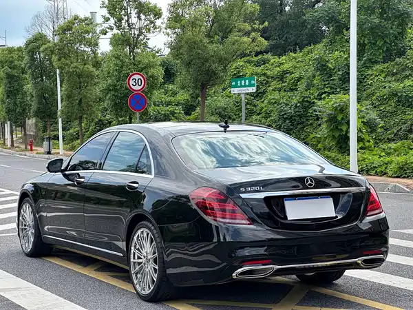 Mercedes-Benz S-Class 2015