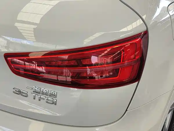 Audi Q3 2016