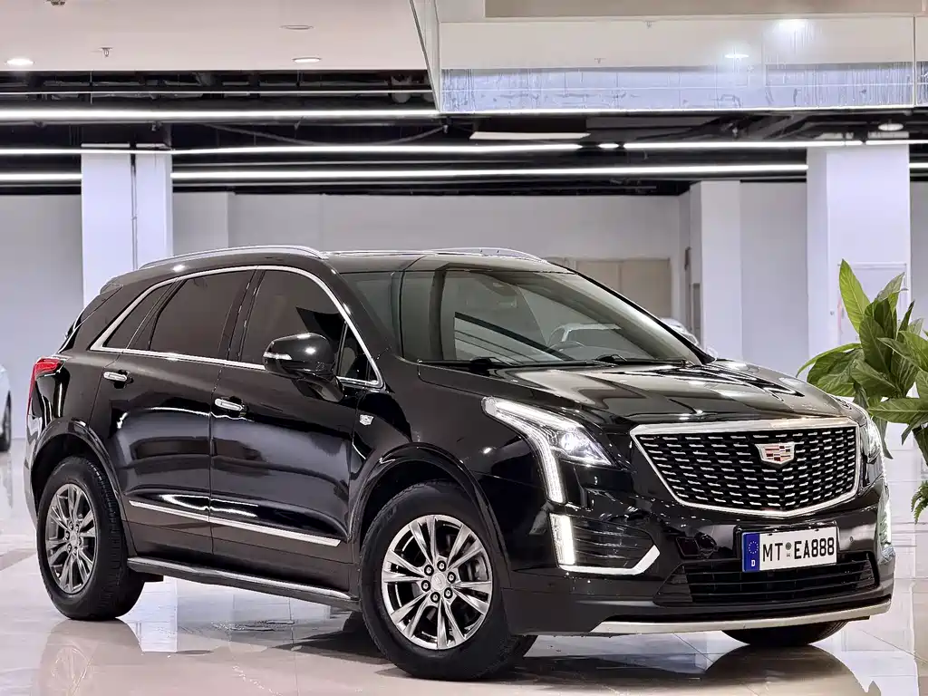 Cadillac XT5 2020 — фото 3