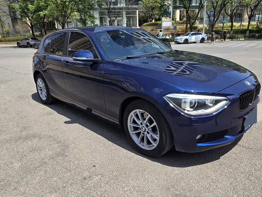 BMW 1 Series 2012 — фото 14