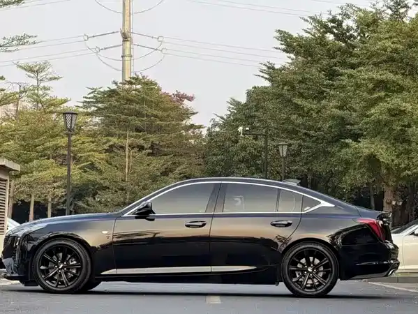 Cadillac CT5 2024