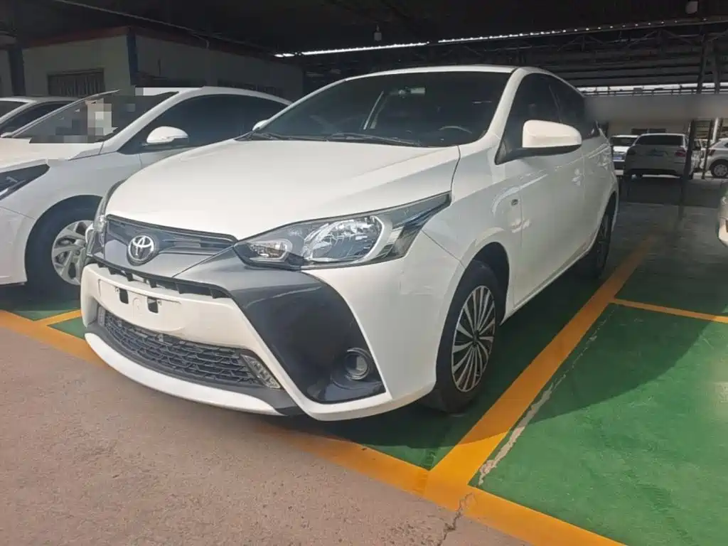 Toyota Yaris L 2019 — фото 2