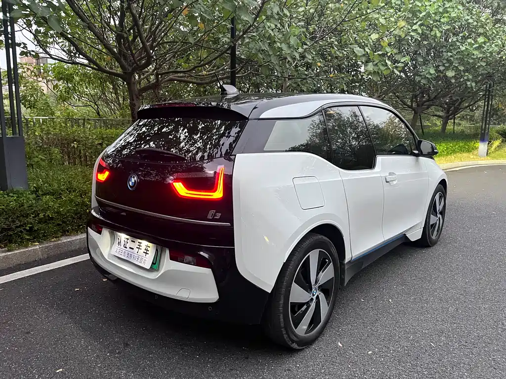 BMW i3 2020 — фото 6