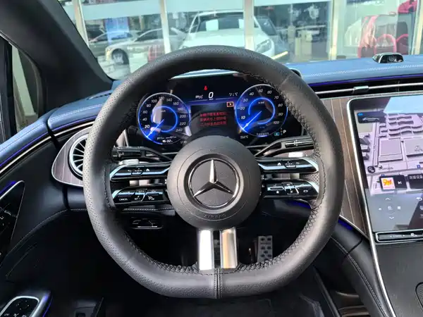 Mercedes-Benz EQE 2026