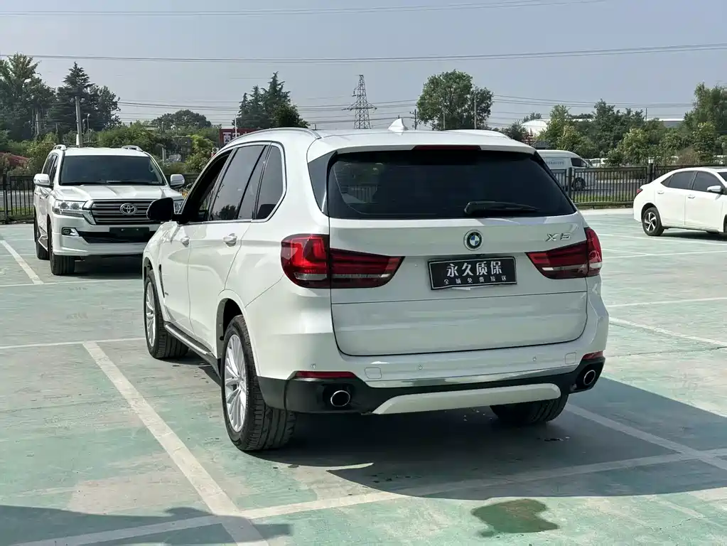 BMW X5 2017 — фото 21