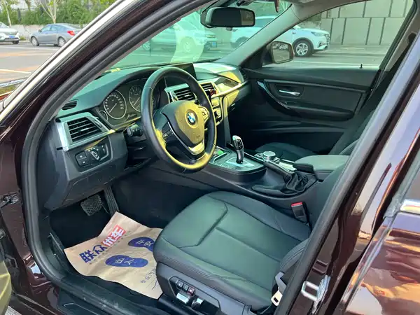 BMW 3 Series 2017