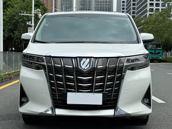 Toyota Alphard 2020