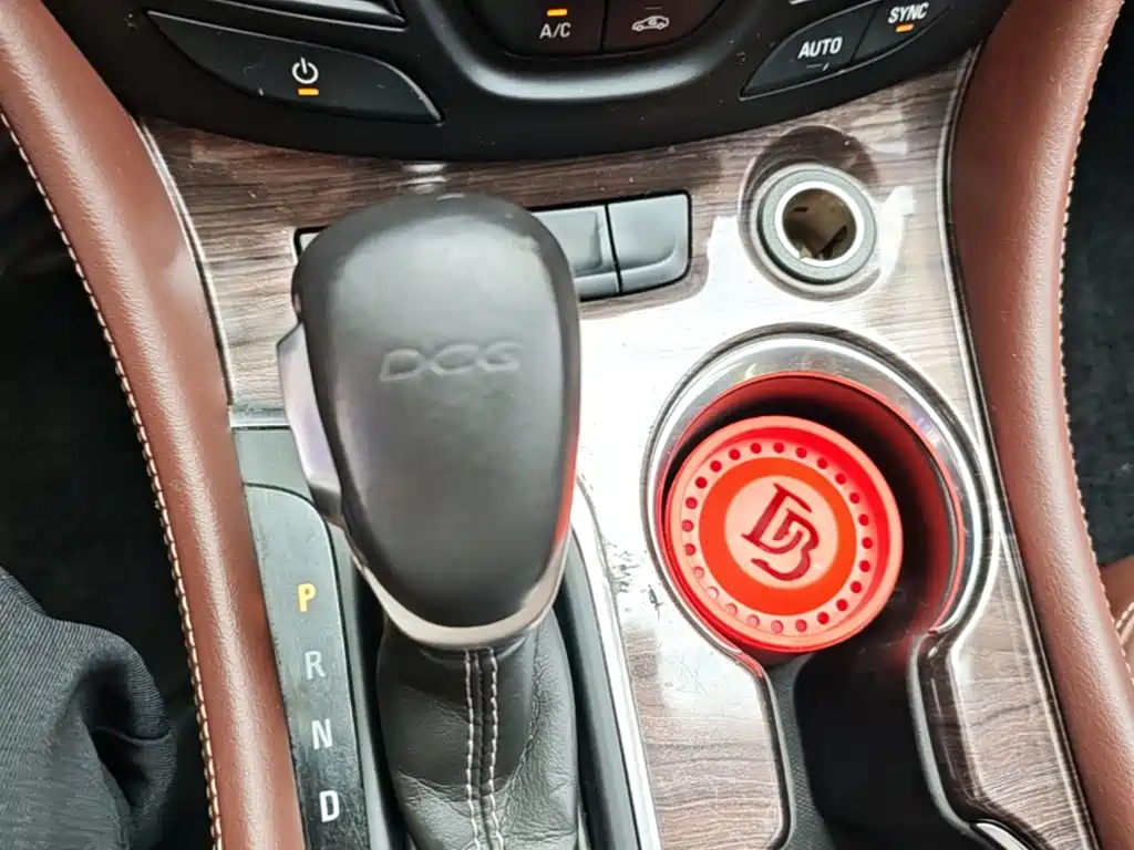 Buick Envision Plus 2017 — фото 14