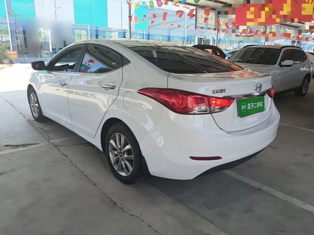 Hyundai Elantra Langdong 2016 — фото 5