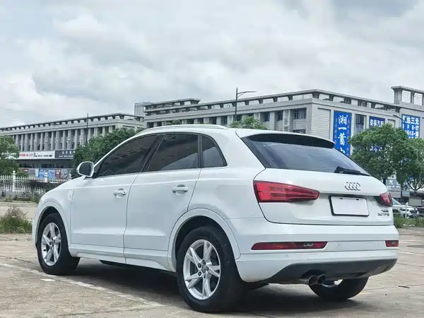 Audi Q3 2016