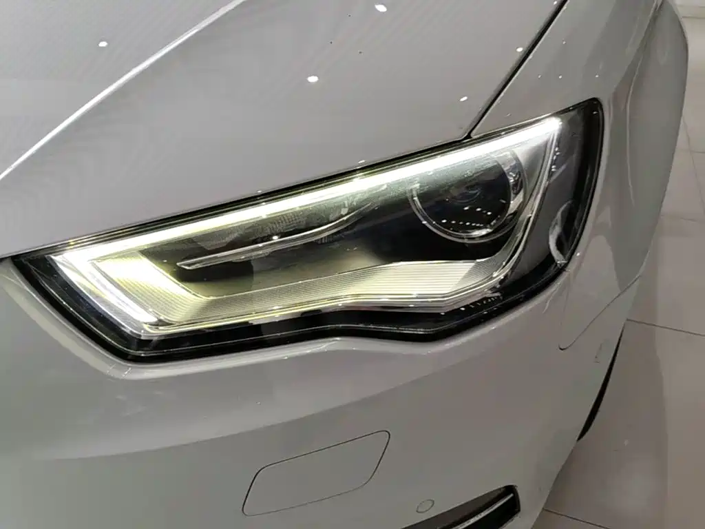 Audi A3 2017 — фото 24