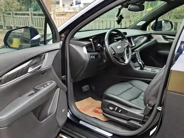 Cadillac XT6 2021