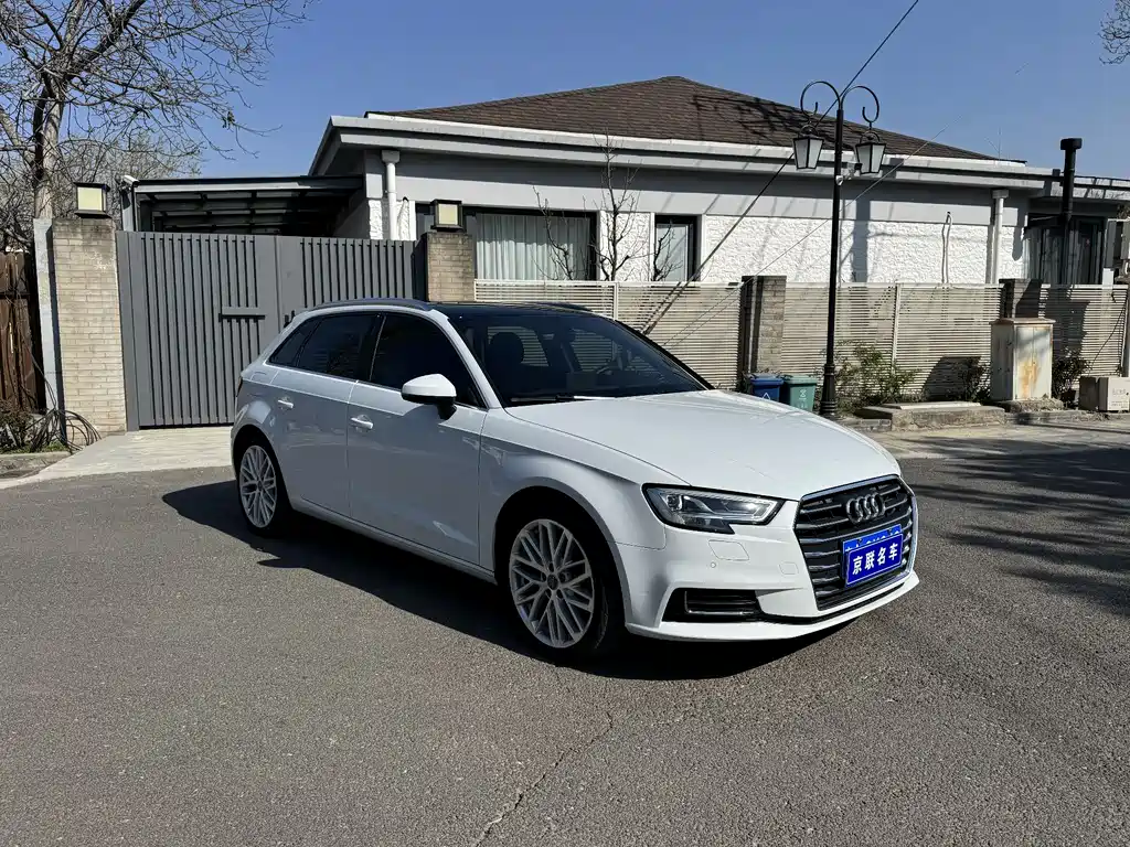 Audi A3 2019 — фото 3