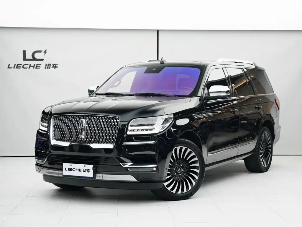 Lincoln Navigator 2021 — фото 1