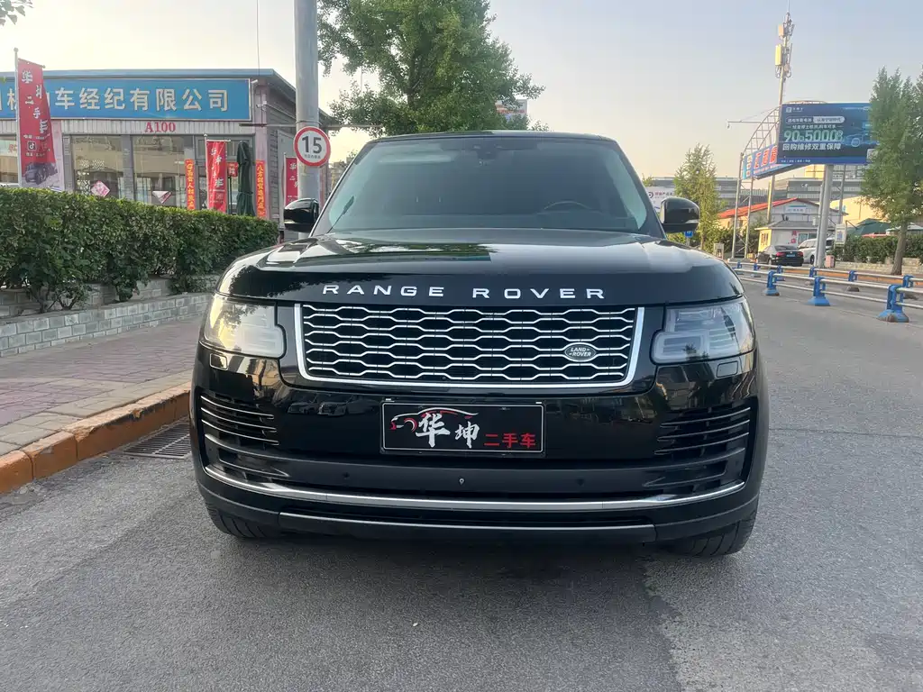 Land Rover Range Rover 2019 — фото 1
