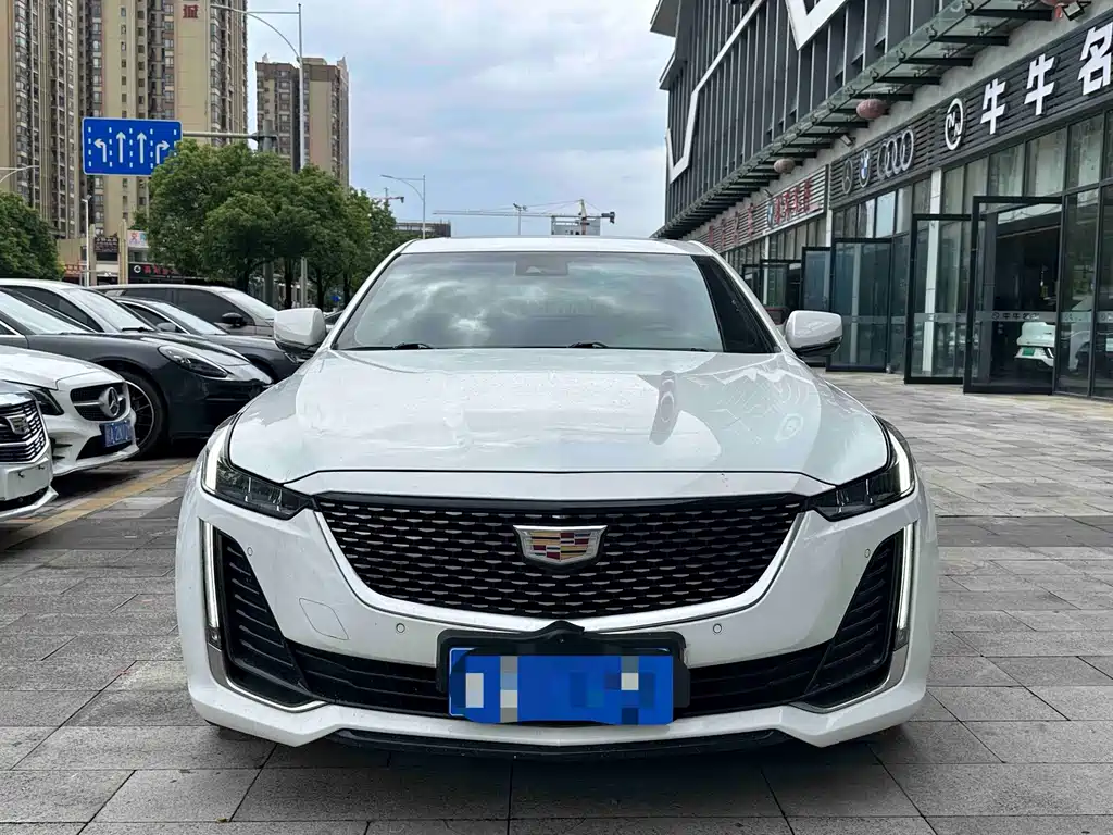 Cadillac CT5 2022 — фото 2