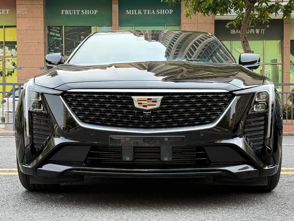 Cadillac CT5 2025 — фото 2