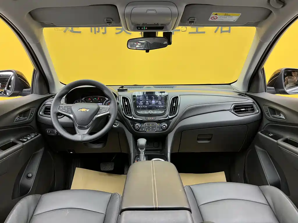 Chevrolet Equinox 2022 — фото 11