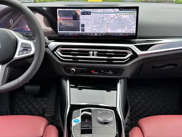 BMW i3 2024